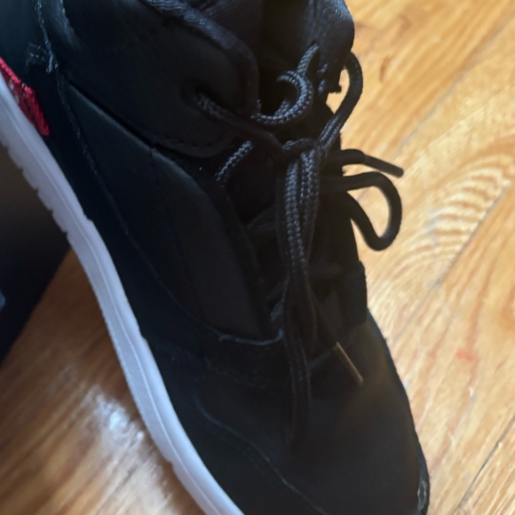 🔥 JORDANS FADEAWAY KICKS - Picture 7 of 7